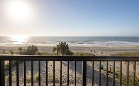 Aventura On The Ocean